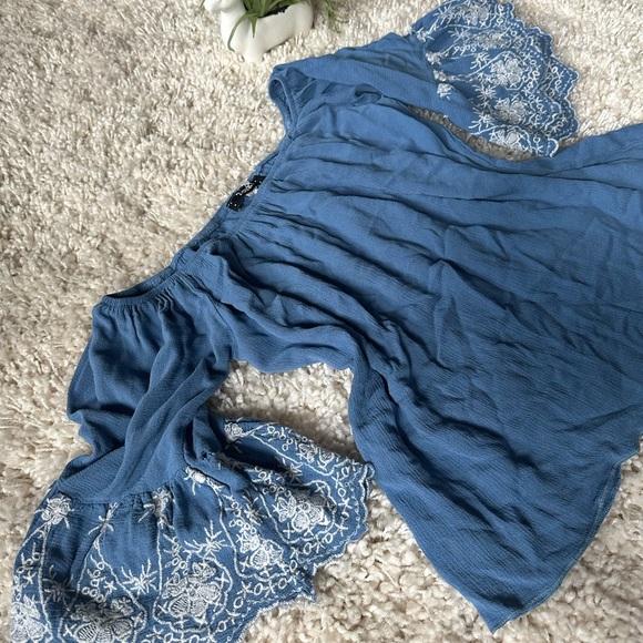 Tosko vintage baby blue bell sleeve collar bone boho hippie casual indie… - Picture 1 of 4